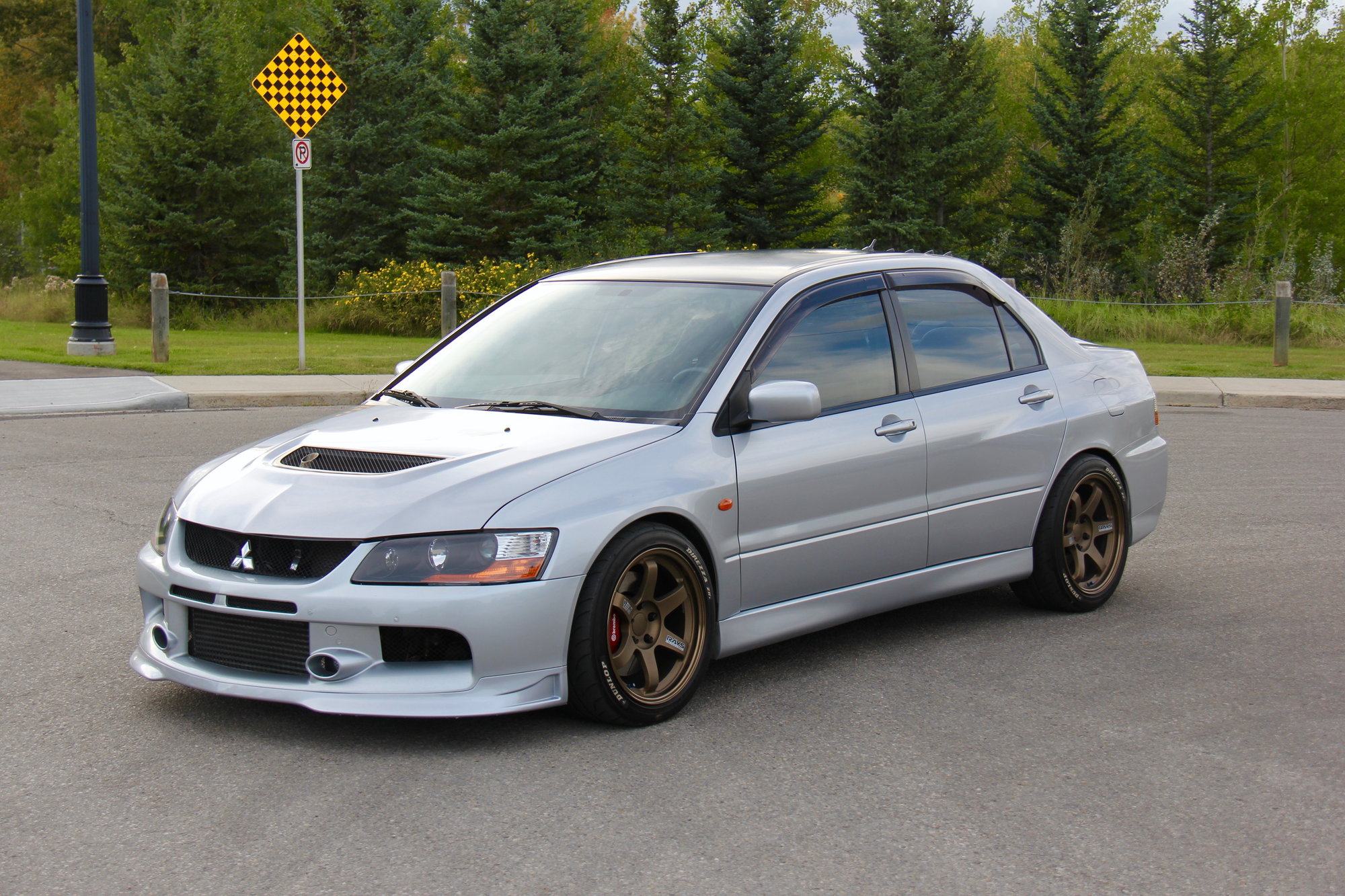 2006 Mitsubishi Lancer Evolution - 2006 Evo 9 SE Apex silver Built - Used - VIN JA3AH86C06U061765 - 73,000 Miles - 4 cyl - AWD - Manual - Sedan - Silver - Calgary, AB T2S1M3, Canada