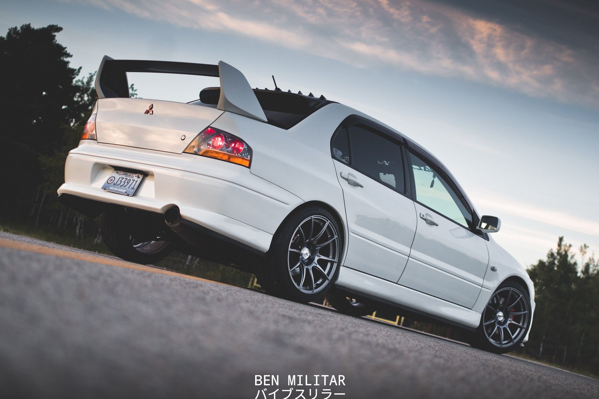 Exterior Body Parts - 03 jdm evo 8 rear bumper - Used - 2002 to 2006 Mitsubishi Lancer Evolution - Winnipeg, MB R2V0J5, Canada