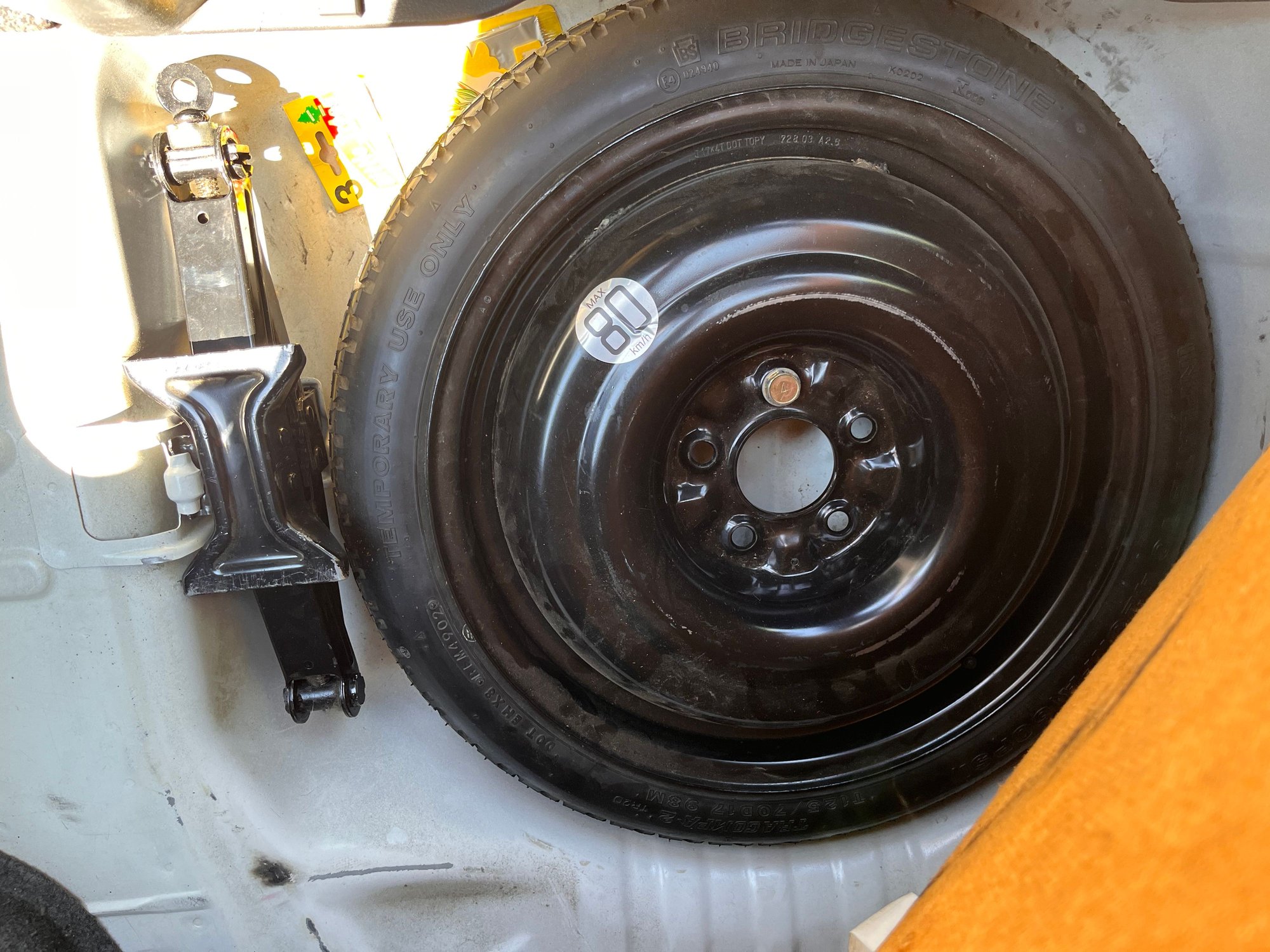 Interior/Upholstery - OEM Spare Tire and Jack - Used - 0  All Models - Stpaul, MN 55105, United States