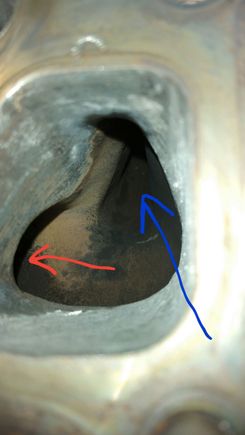 This is lower right from picture above. Flows come from cylinders 1 & 4.