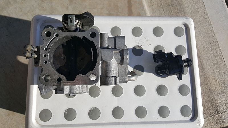 Engine - Intake/Fuel - FS:  Stock Throttle Body and IAC Valve - Used - Raleigh, NC 27592, United States