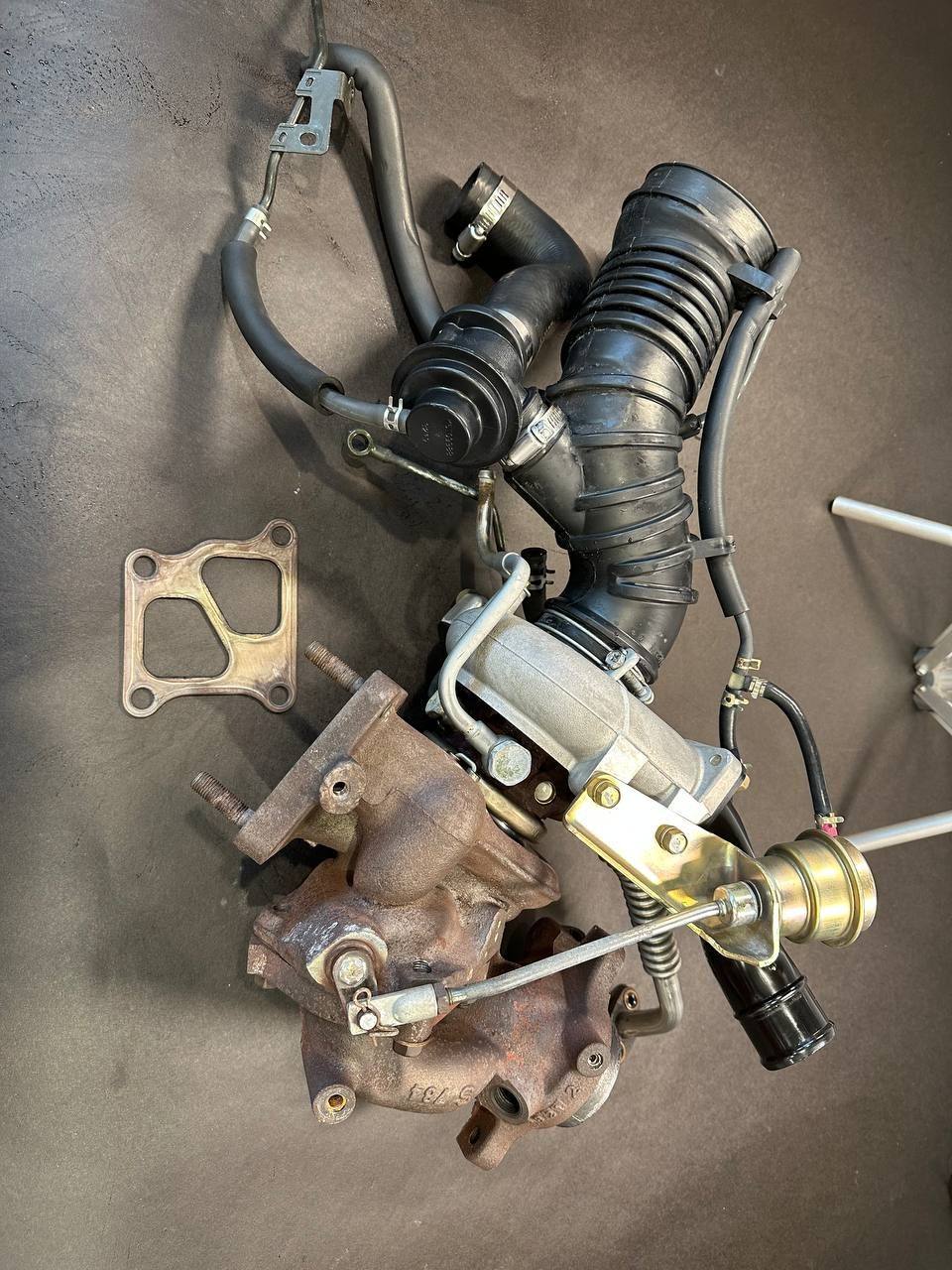 2003 Mitsubishi Lancer Evolution - Stock Low Mileage (30K) Evo 8 Part Out Sale. ***Great Condition Parts*** - Agoura Hills, CA 91301, United States