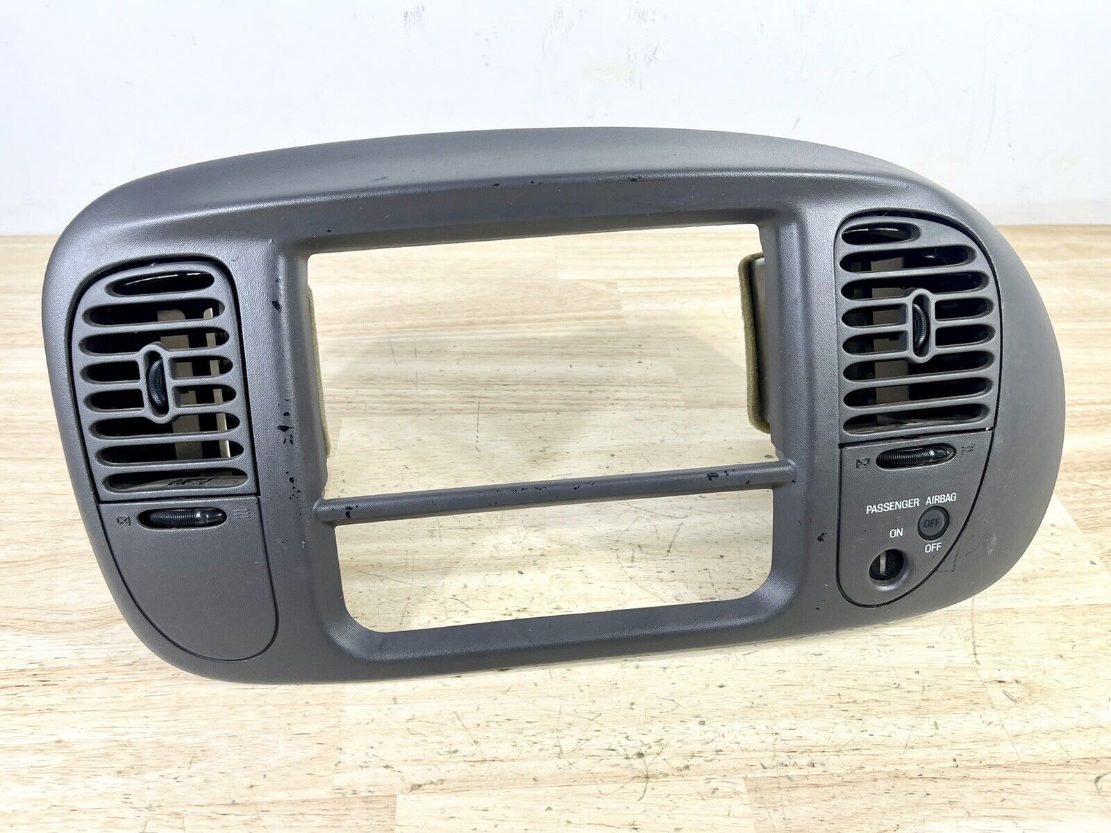 Ford F 150 Radio Won't Work