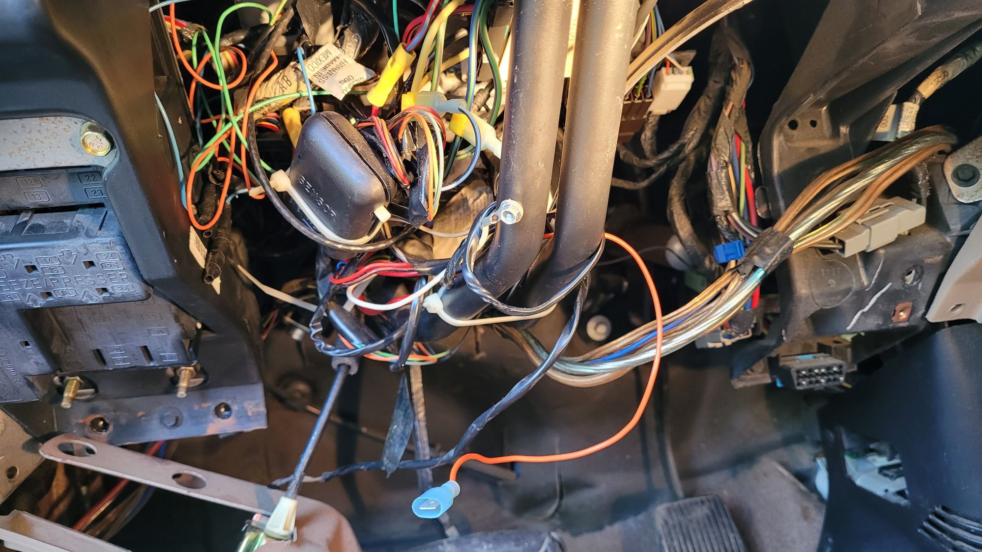 Where does the orange wire plug? Ford F150 Forum Community of Ford