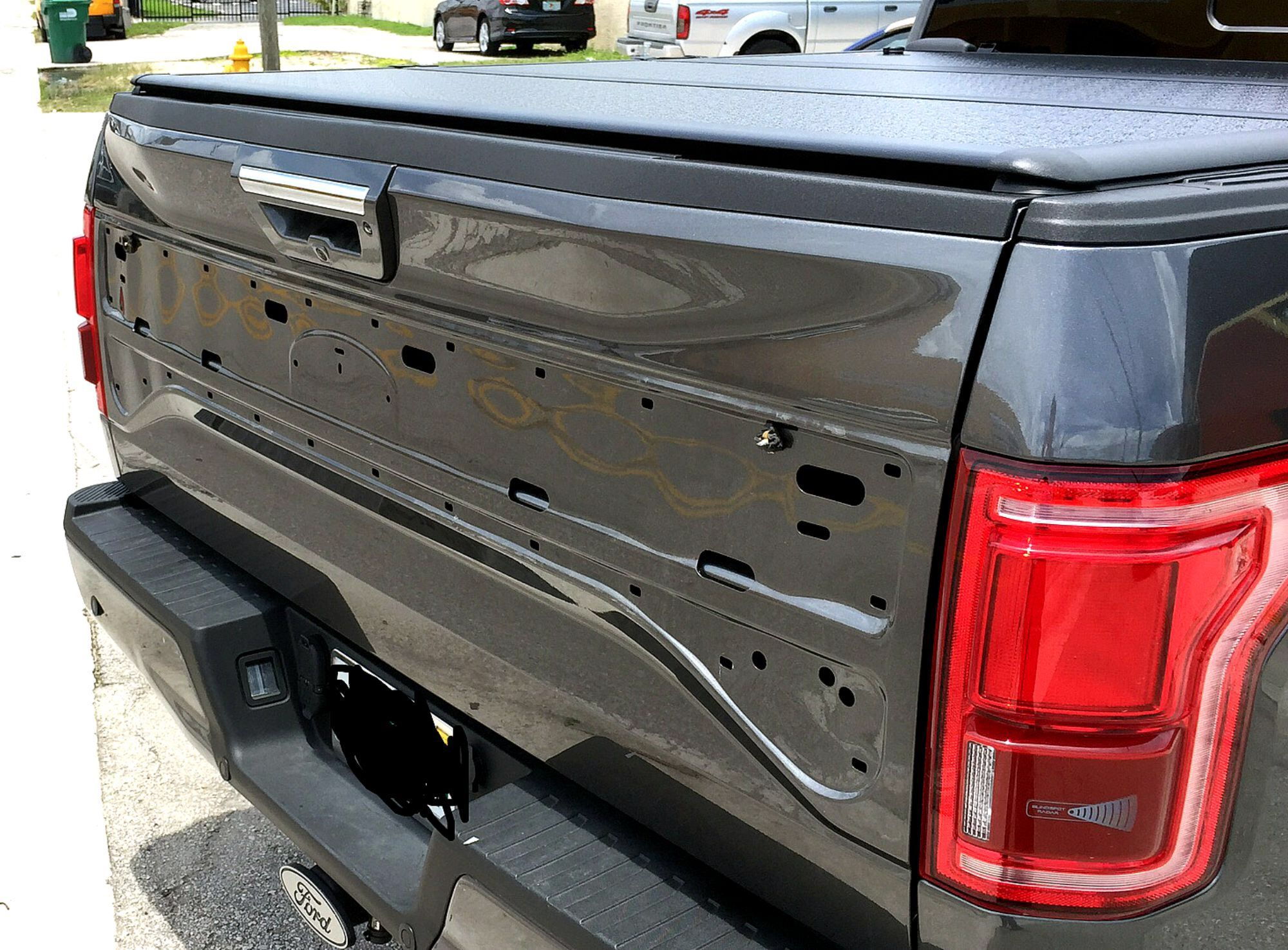 Platinum Tailgate Applique Removal Ford F150 Forum Community of