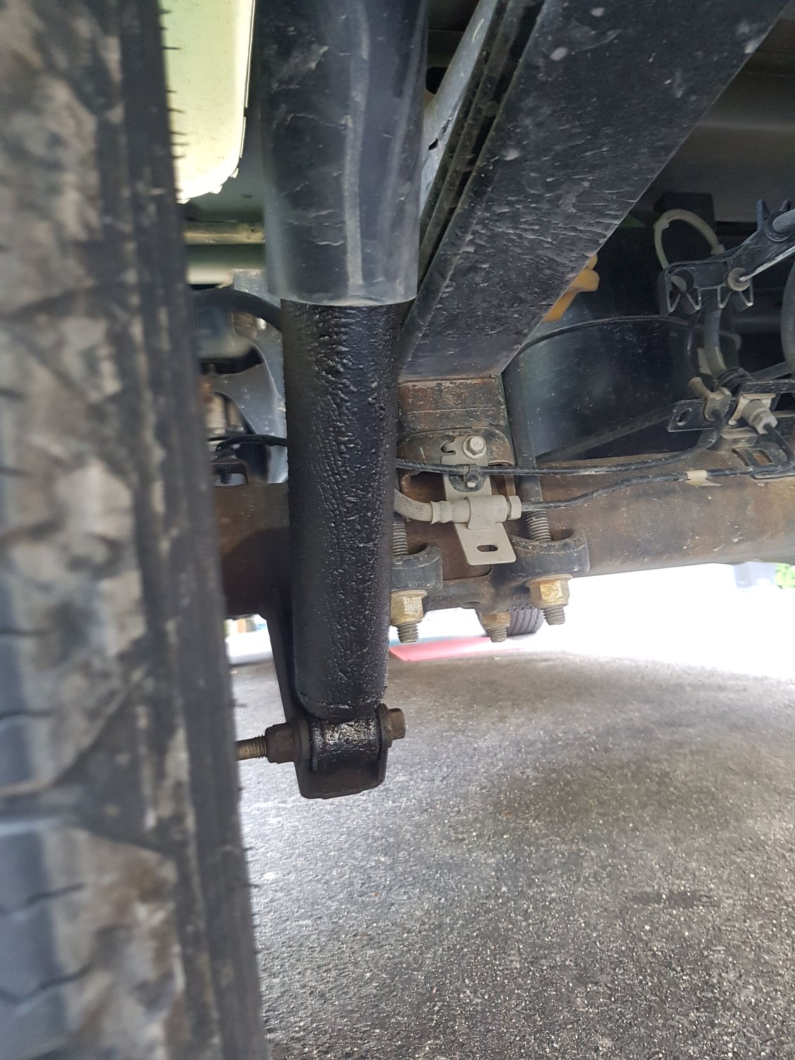 Rear shock leaking oil??? Ford F150 Forum Community of Ford Truck Fans