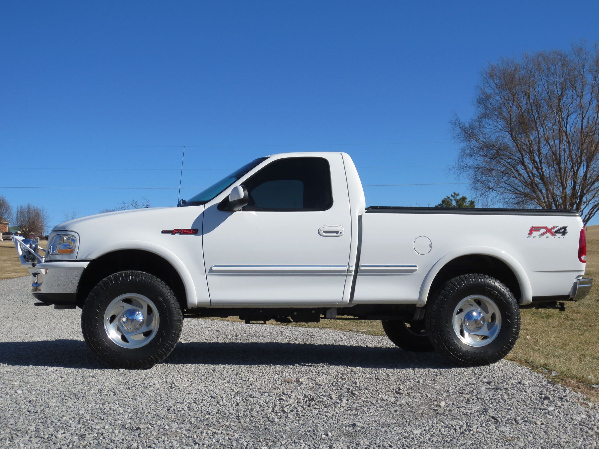 '99 4x4, Stock wheels, 285s, no lift? Ford F150 Forum Community of Ford Truck Fans