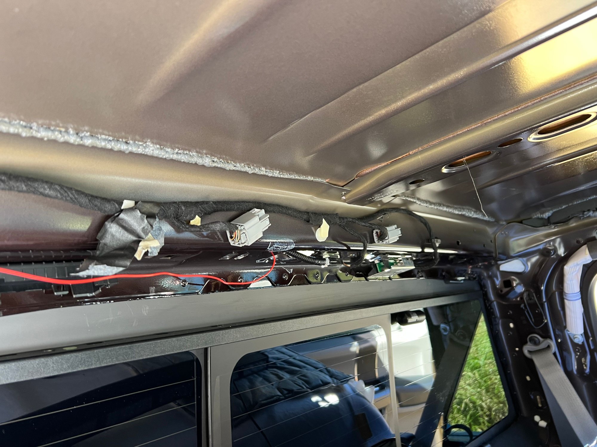 Identify these harnesses in headliner? 2019 XTL Ford F150 Forum