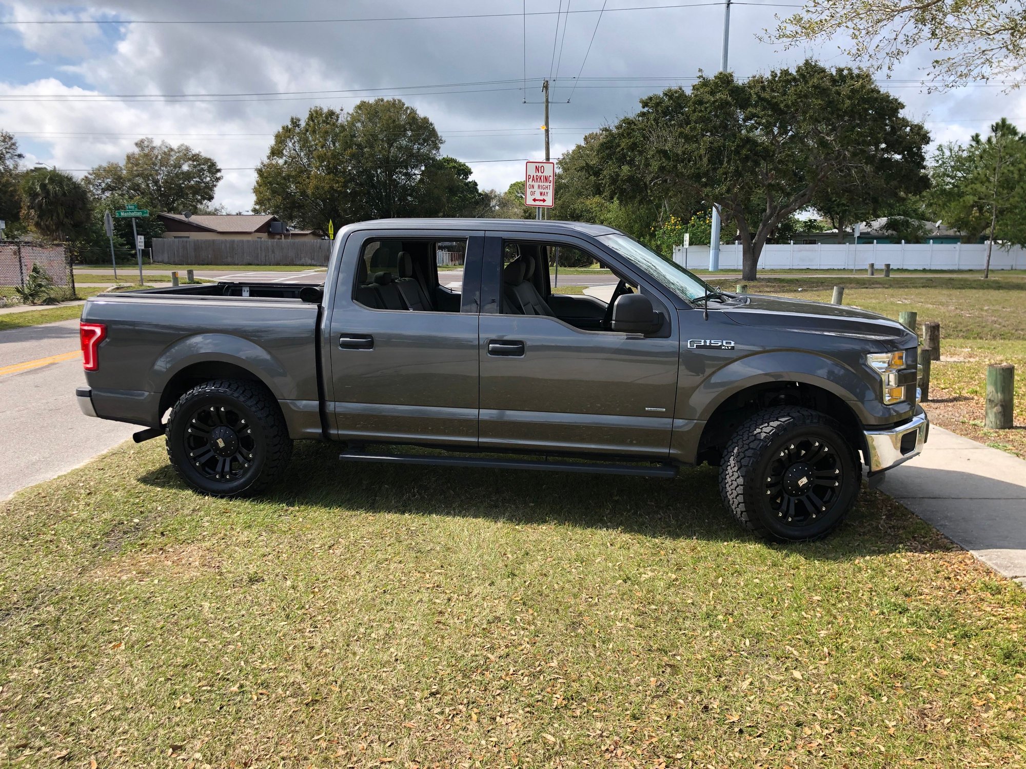 24x10 XD Monster Chrome with 33 tires