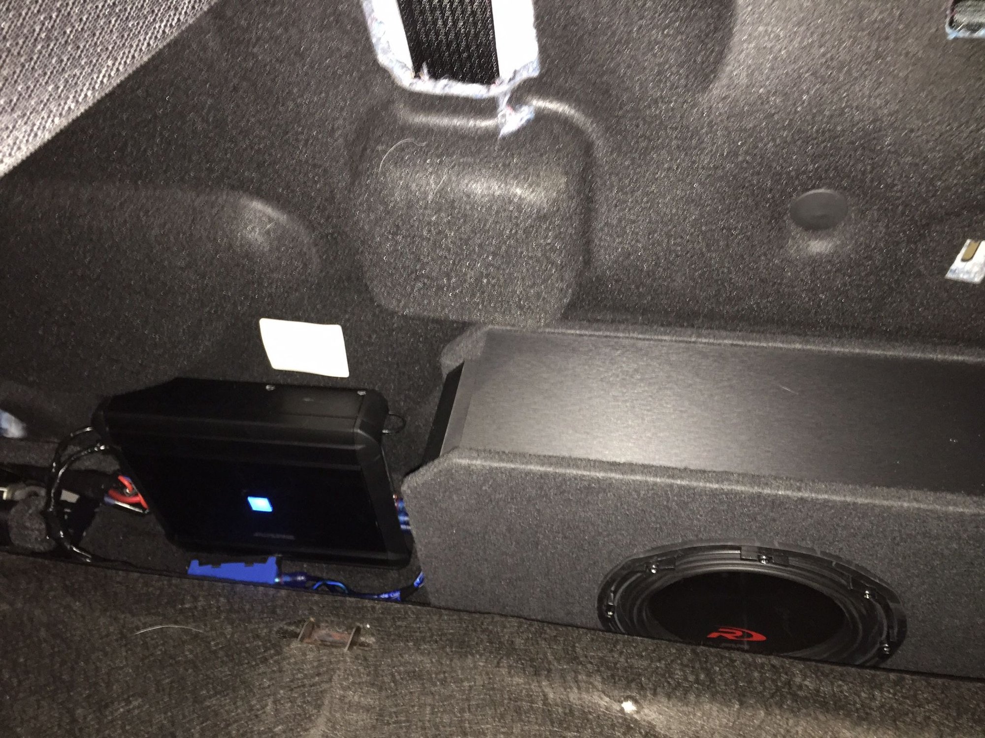 alpine type r 8 ported box