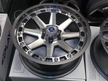 FP07 20x9 Wheel Fits 6 Lug Ford® Trucks - Gunmetal Rim w/Mach'd Face - 4Play Gambler Wheel
