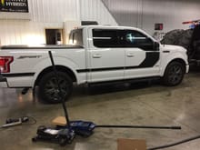 Here is the truck as it sits now, just looking to get more contact between the rubber and the road. This is with the stock 20" wheels with 275/55r20