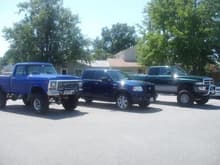 FRIENDS 2000 DODGE RAM, MY NEW 08 FX4, AND MY OLD 1978 FX4 (JUST SOLD IT) 08 WAS 2 DAYS OLD NOT MODDED YET!