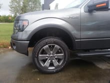 Rough Country 2.5 Level with stock tires