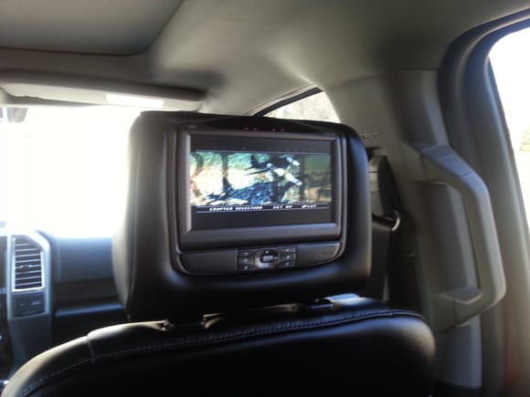 ford dual dvd headrest monitors.