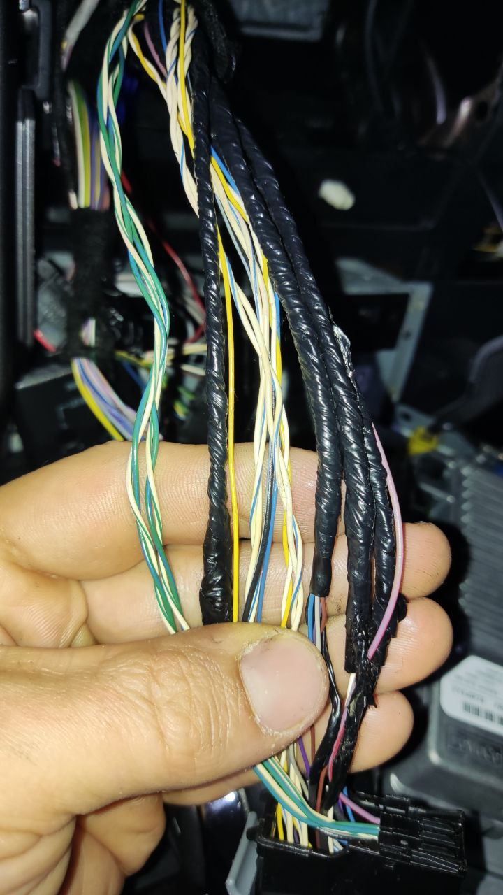 2017 XLT Sync w/o Sony Radio Wires Dont Match Any Diagrams Ford F150