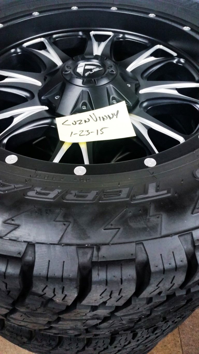 Southeast Fuel OffRoad Throttle Wheels 20x9 with Nitto Terra Grappler 305/55/20 TPMS & Lugs