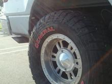 General Grabber Red Letters