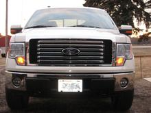 aftermarket 3157 chrome titanium parking bulbs lit up (just like stock bulbs)