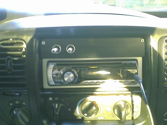 the second switch on my switch plate...for the lights on the back bumper.