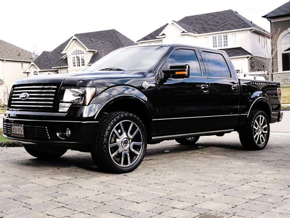 2010 Ford F 150 Harley Davidson w Cooper Zeon LTZs (3)