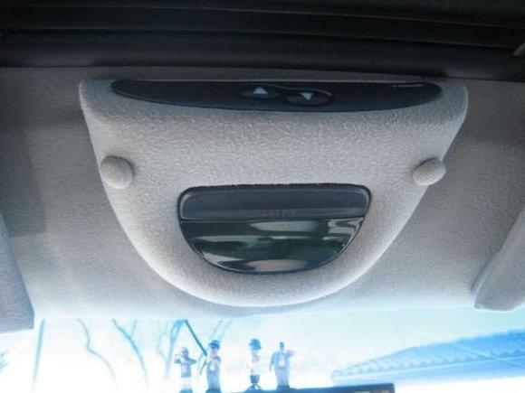 the open and close button