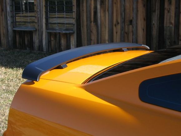 Matte black rear spoiler.