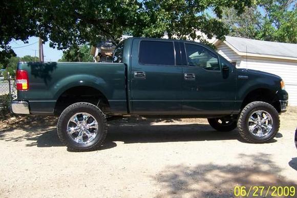 8in lift 35's on 20's