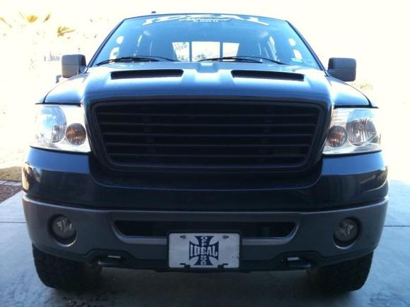 saleen grill