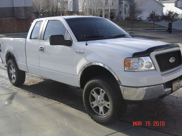 Dumped all the chrome and put 18" Fuel Hostage black wheels on it today!!! Will post soon!!!