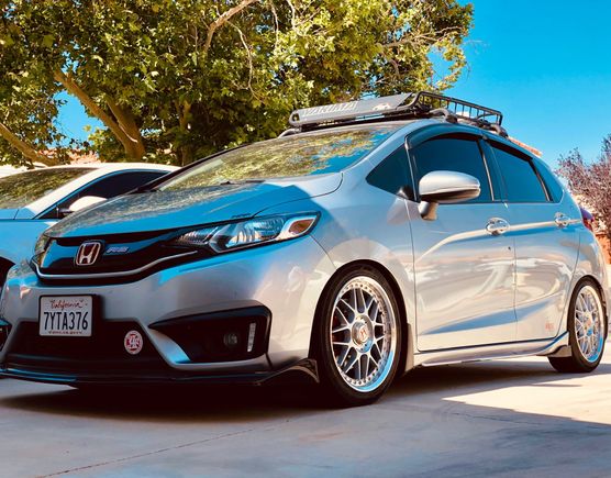 This is my summer/car meet  set flush to the body and bigger this or the 17by 7.5 racing Hart type c 
205/45r17 front and 235/40r17 back this is my favorite wheels of all time rare and classic for jdm look 