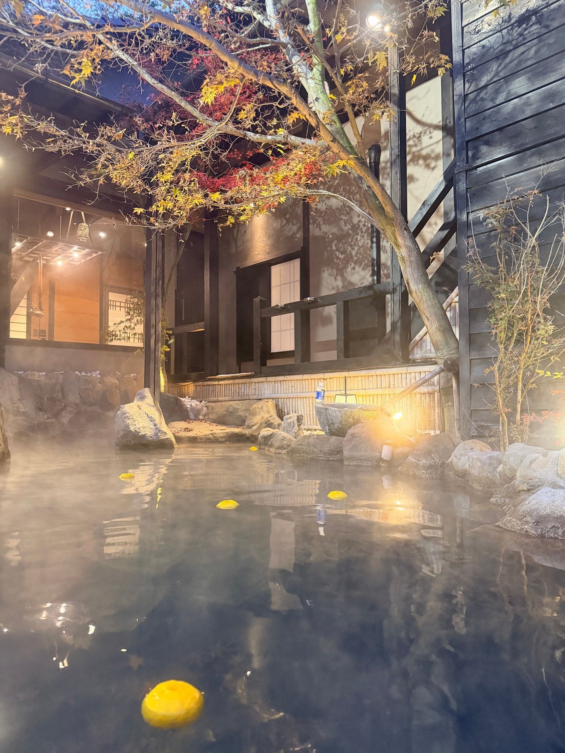 Same onsen at night with yuzu.