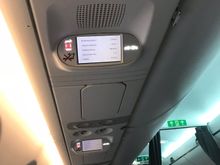 Flight map displayed continuously.