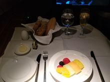 Post-sleep dinner starters: fresh fruit