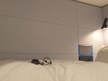 Snug bed