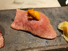 Kura, Beef with sea urchin