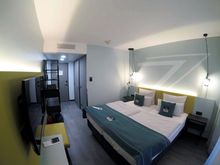 Standard Room / Holiday Inn - the niu Seven Düsseldorf