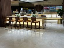 T2 counter seats and beverages 
