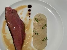 Challans canard / duck breast with glazed baby turnip 