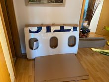 no, three windows