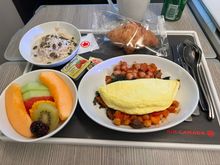 Hot breakfast omelette before landing