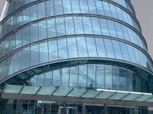 Dublin reminded me a lot of Vancouver but will buildings not as tall as in Vancouver 