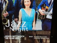Live jazz music every wednesday evening in the center court