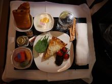 AUH-MLE, Keep in mind this was only a 4hr flight so there was only one meal. This was a lamb, goat cheese tart with carmelized onions, and it was also delicious! 