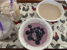 Blueberry yoghurt with rather large blueberries , oats with added latte 😉