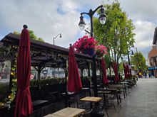 Crepevine is a casual spot for sandwiches, salads and crepes offering outdoor seating.
