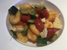 This was the main dish on LHR - JFK 2 Aug. Again, no description was given by the crew, but it was pasta. First cabin.  It wasn’t bad. 