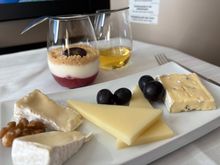 Vanilla Creme Fraiche and cheeses.  Small but delicious.