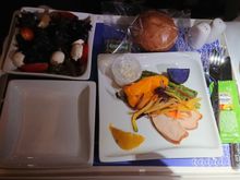 First course: Roasted duck with vegetables and master dressing .