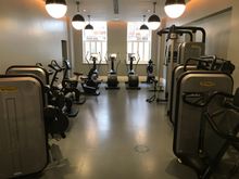 View into the 1st gym room 